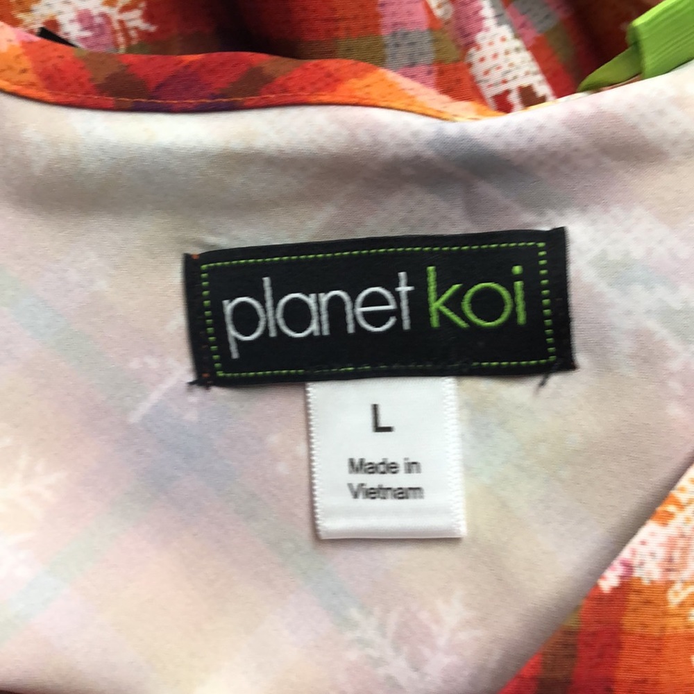 NWT Planet Koi orange plaid snowflake pattern short sleeve scrub top - Picture 10 of 11